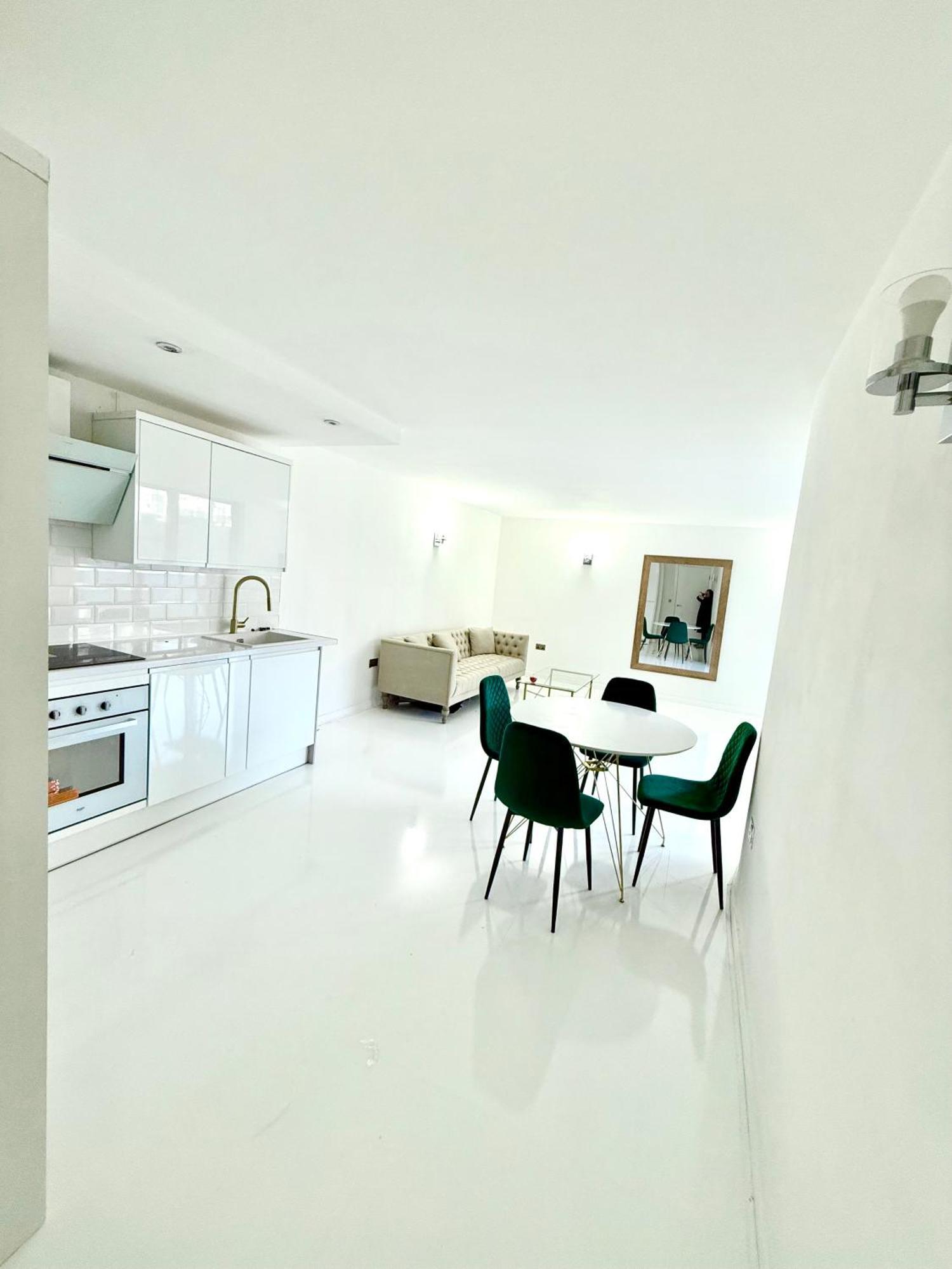 Leeds Train Station City Centre Villa Style Flat المظهر الخارجي الصورة